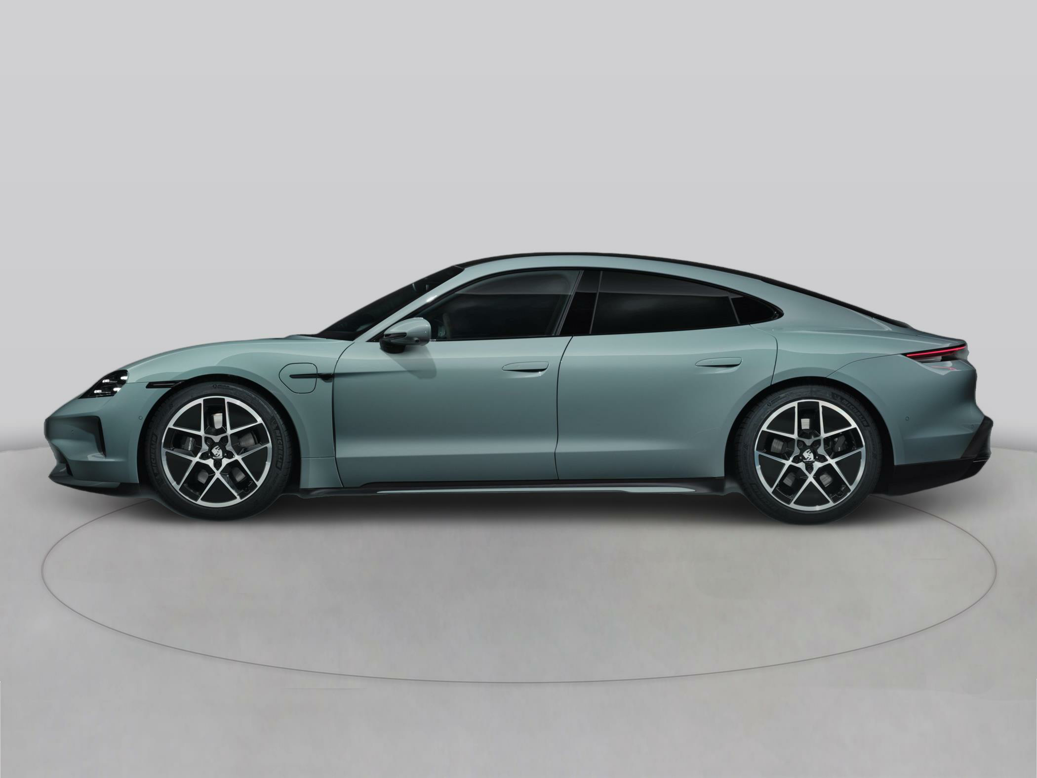 2025 Porsche Taycan