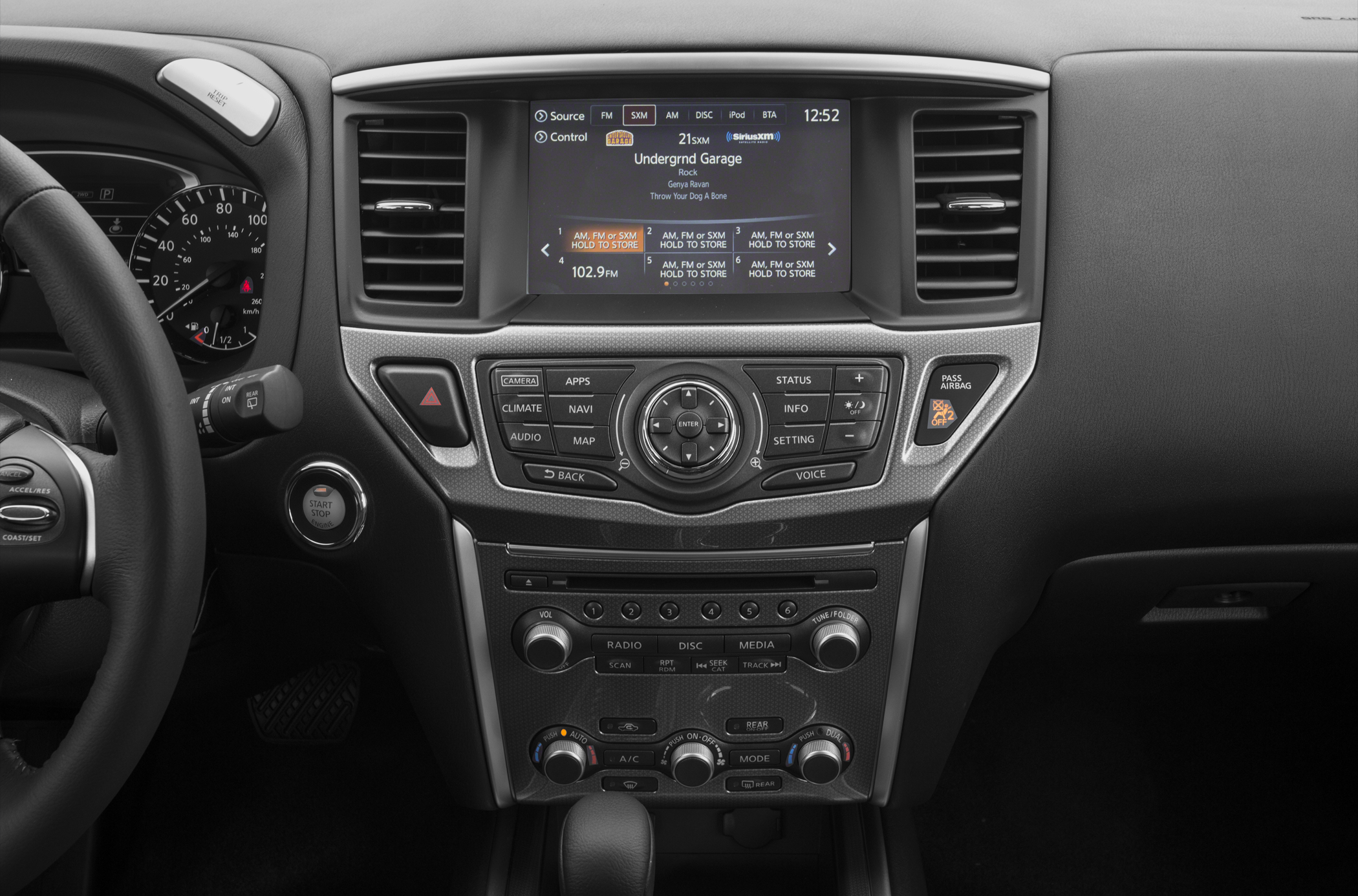 2017 Nissan Pathfinder