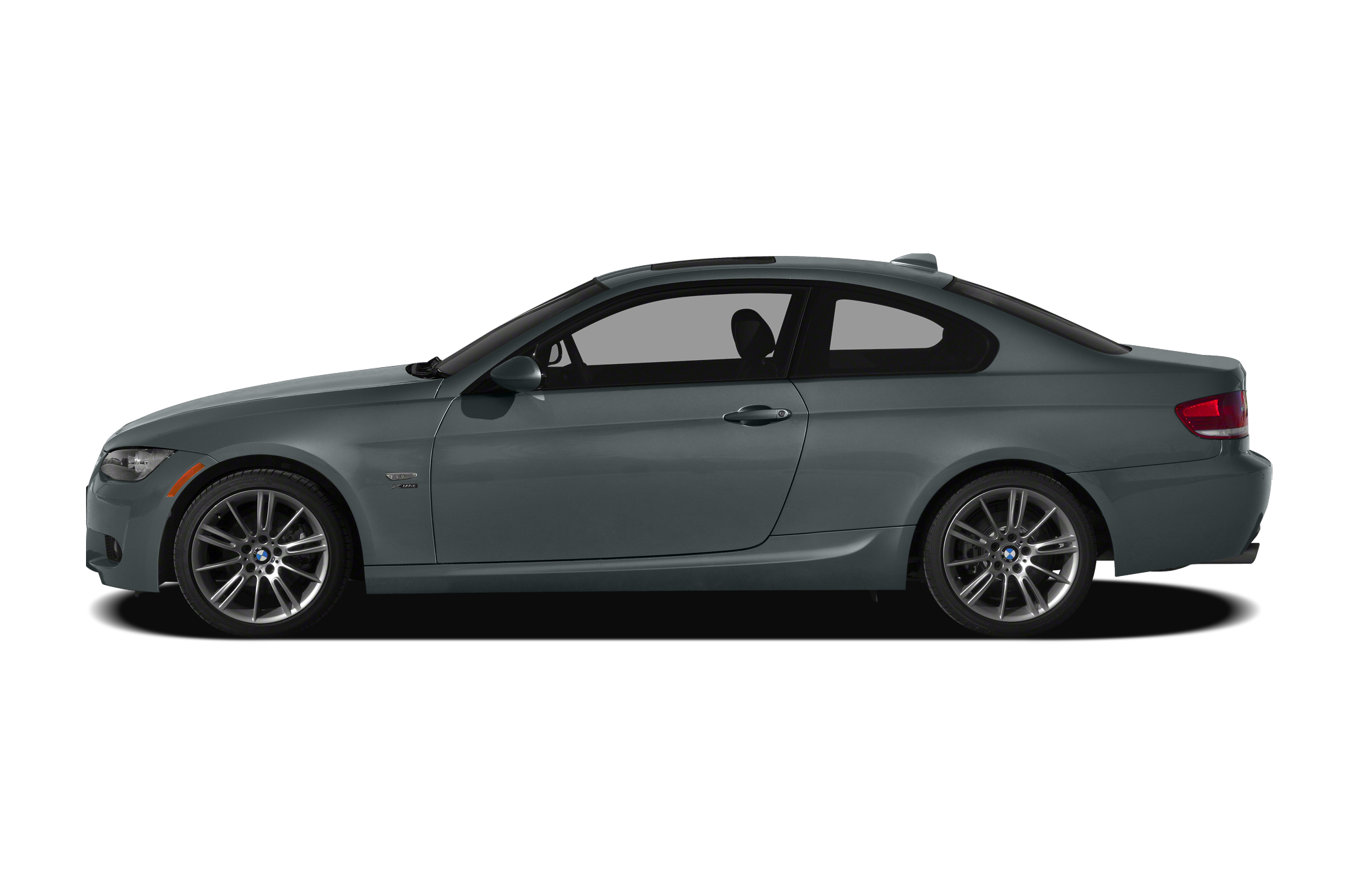 BMW E90 3 Series 335i specs, dimensions