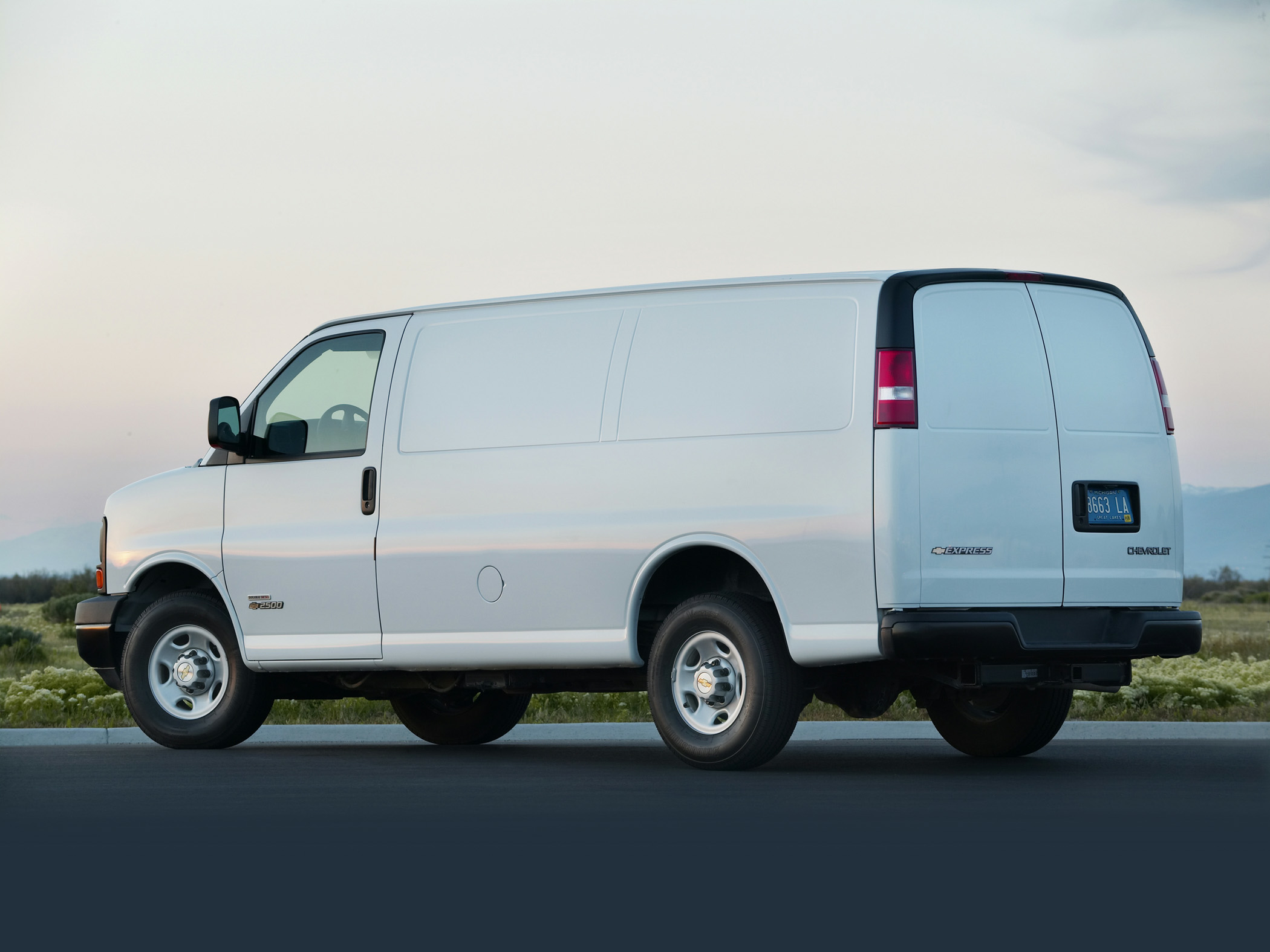 2011 chevy hot sale van