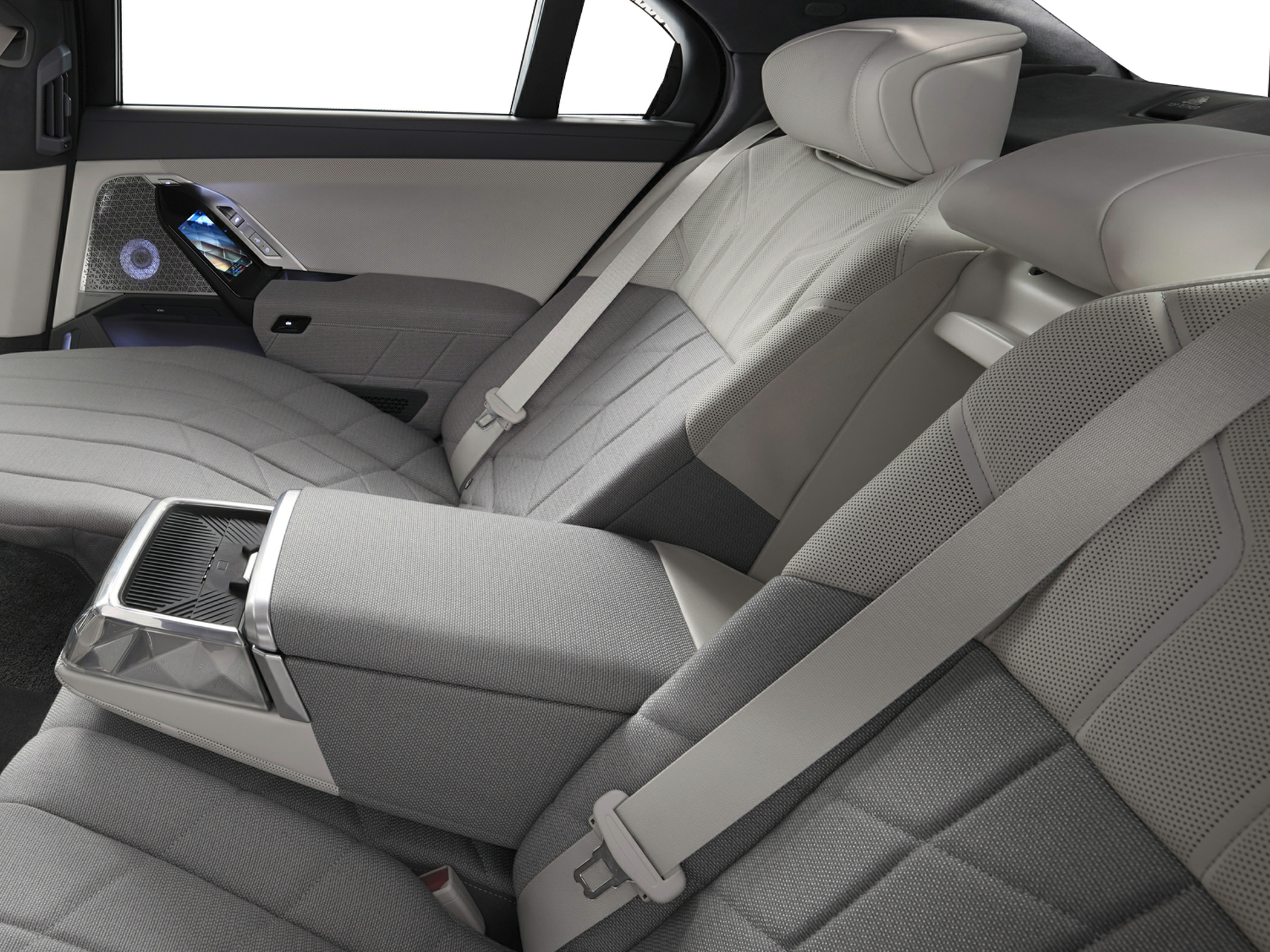 2025 BMW i7