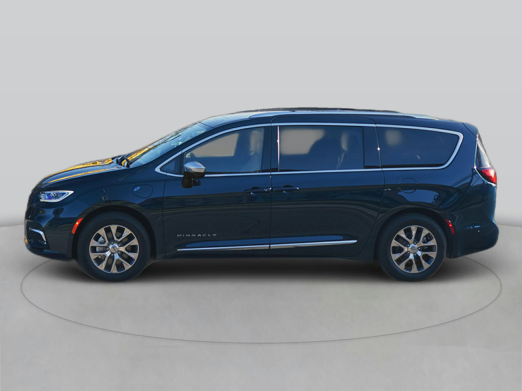 2025 Chrysler Pacifica Hybrid