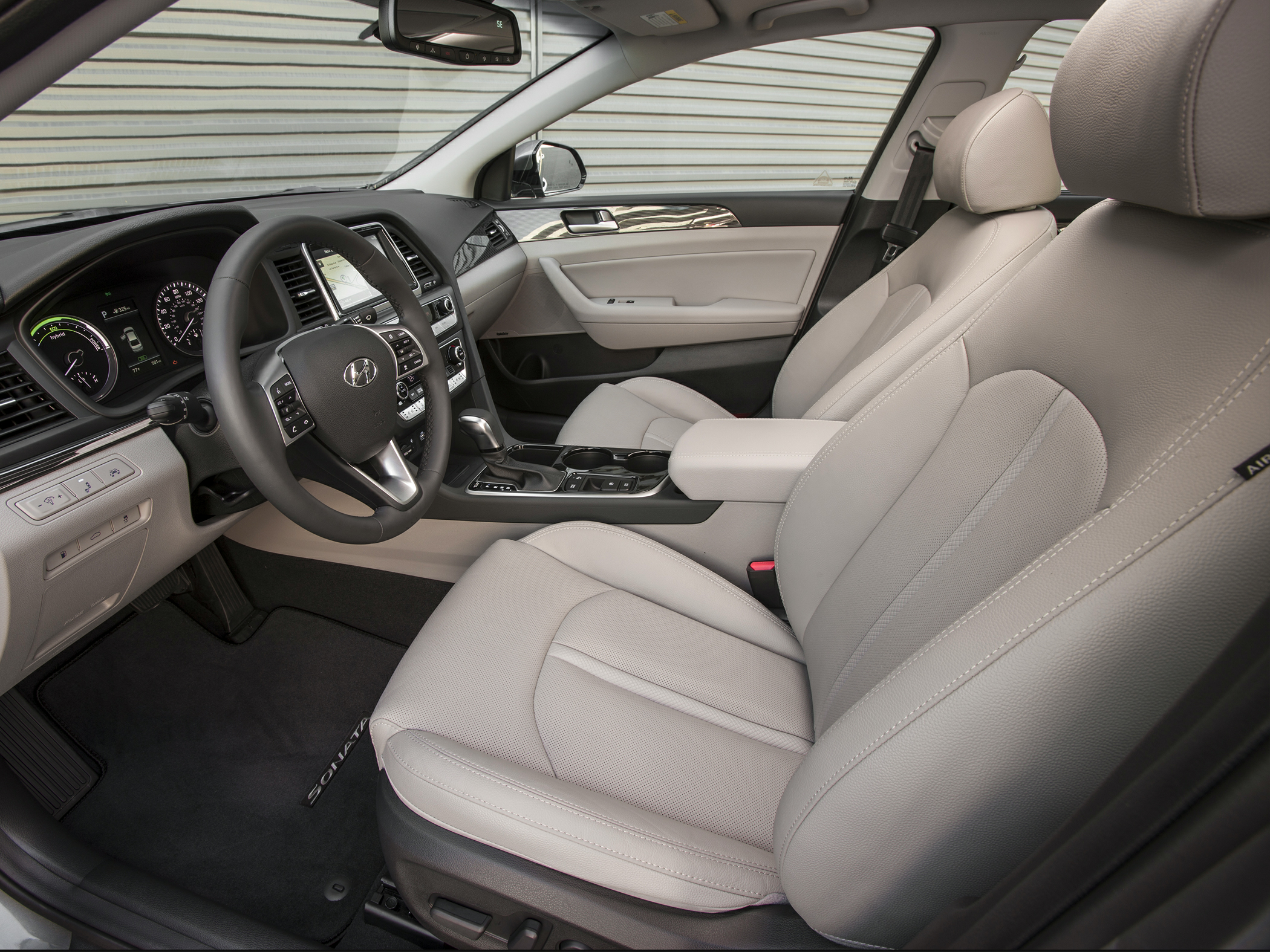 2018 Hyundai SONATA Hybrid