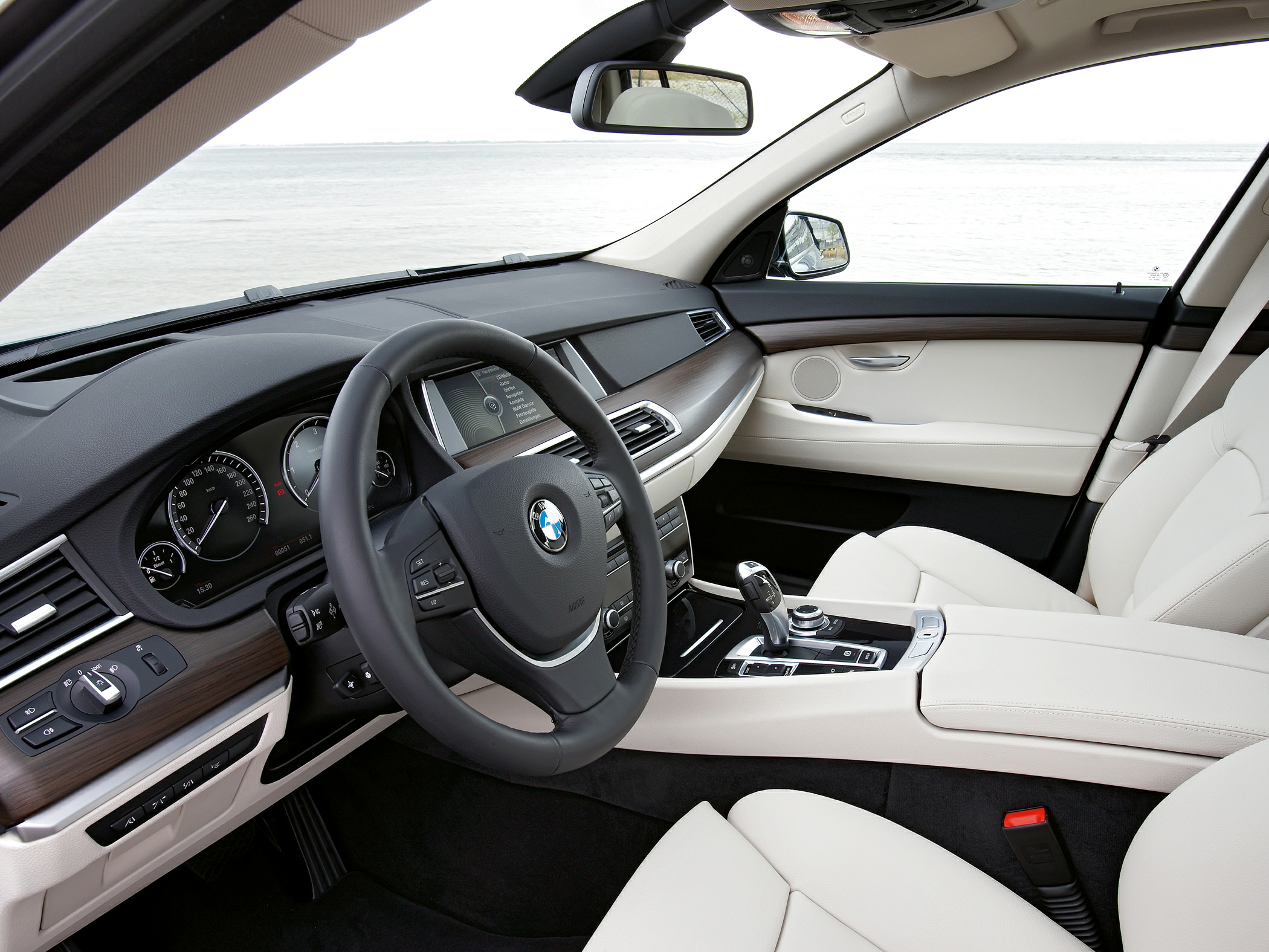 2011 BMW 550 Gran Turismo