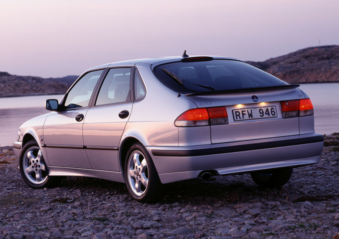 2001 Saab 9-3 Review & Ratings