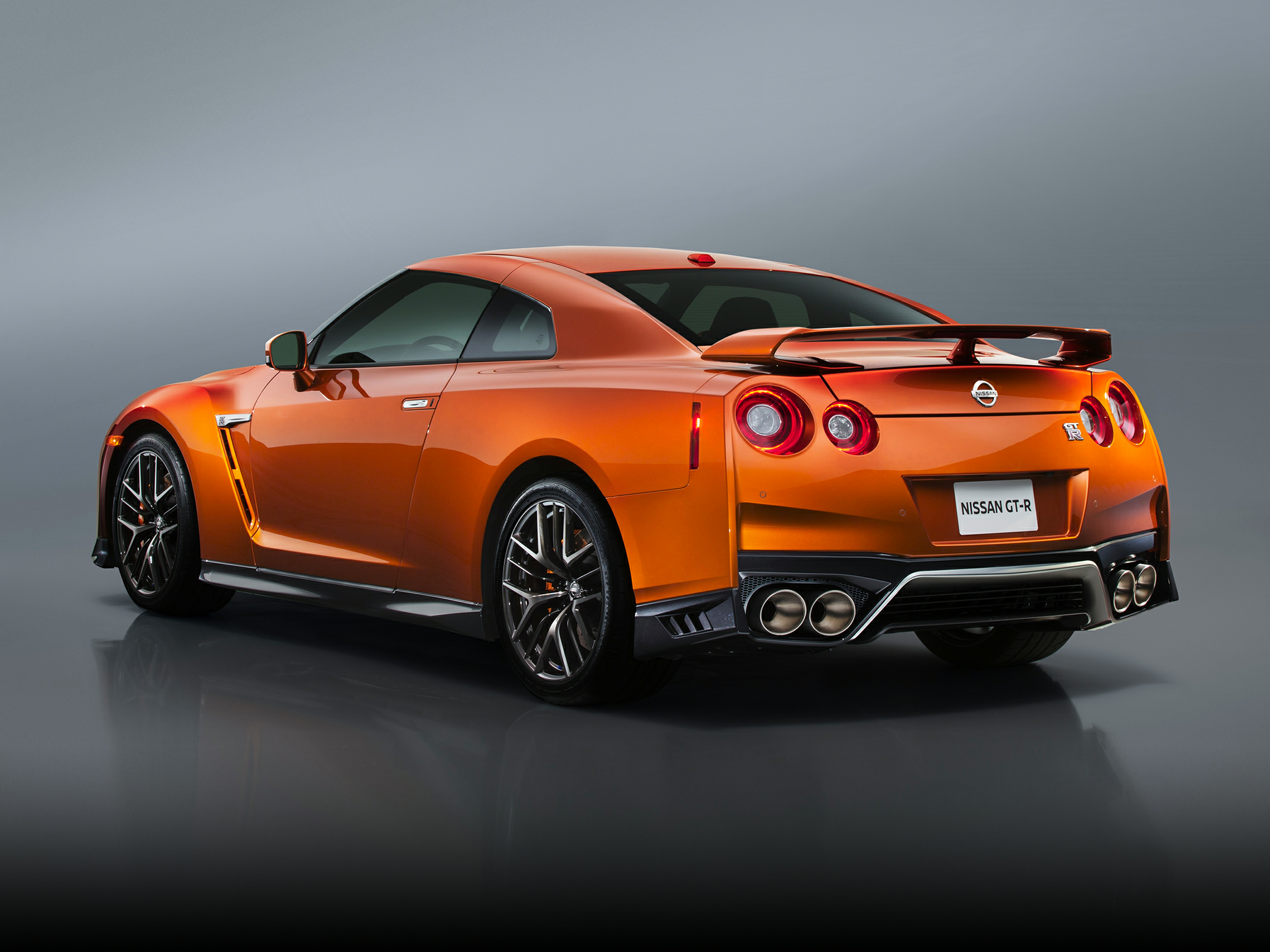 2018 Nissan GT-R