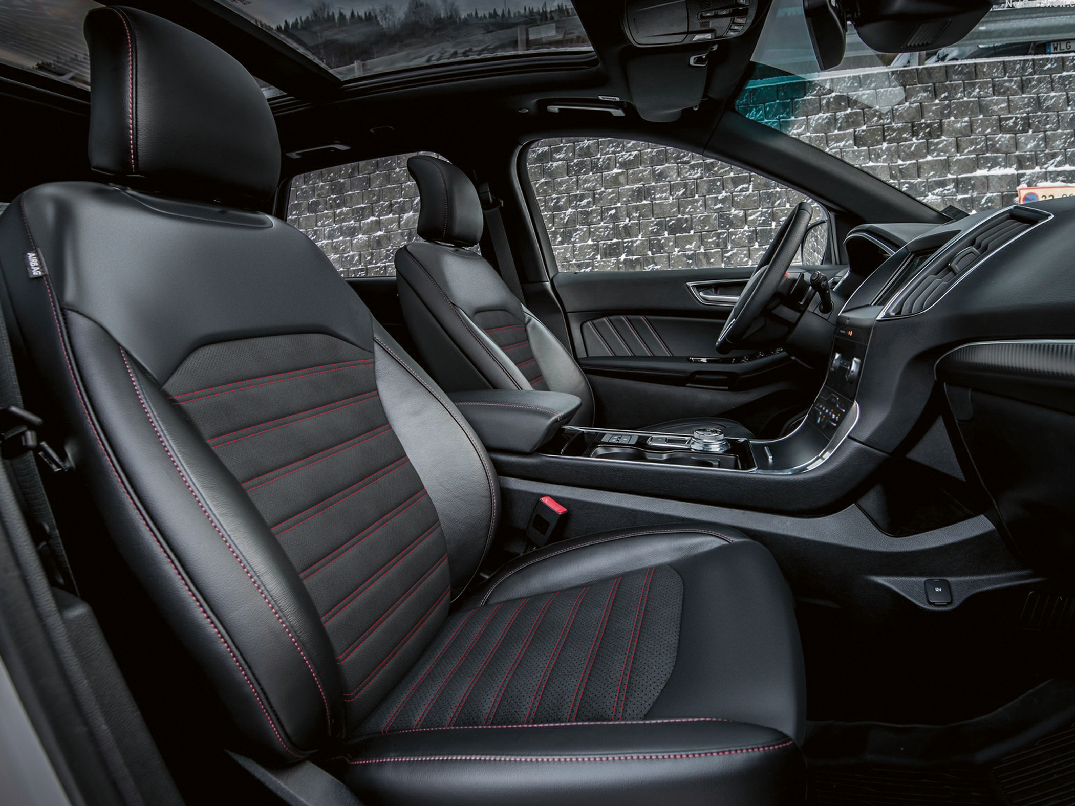 2021 Ford Edge