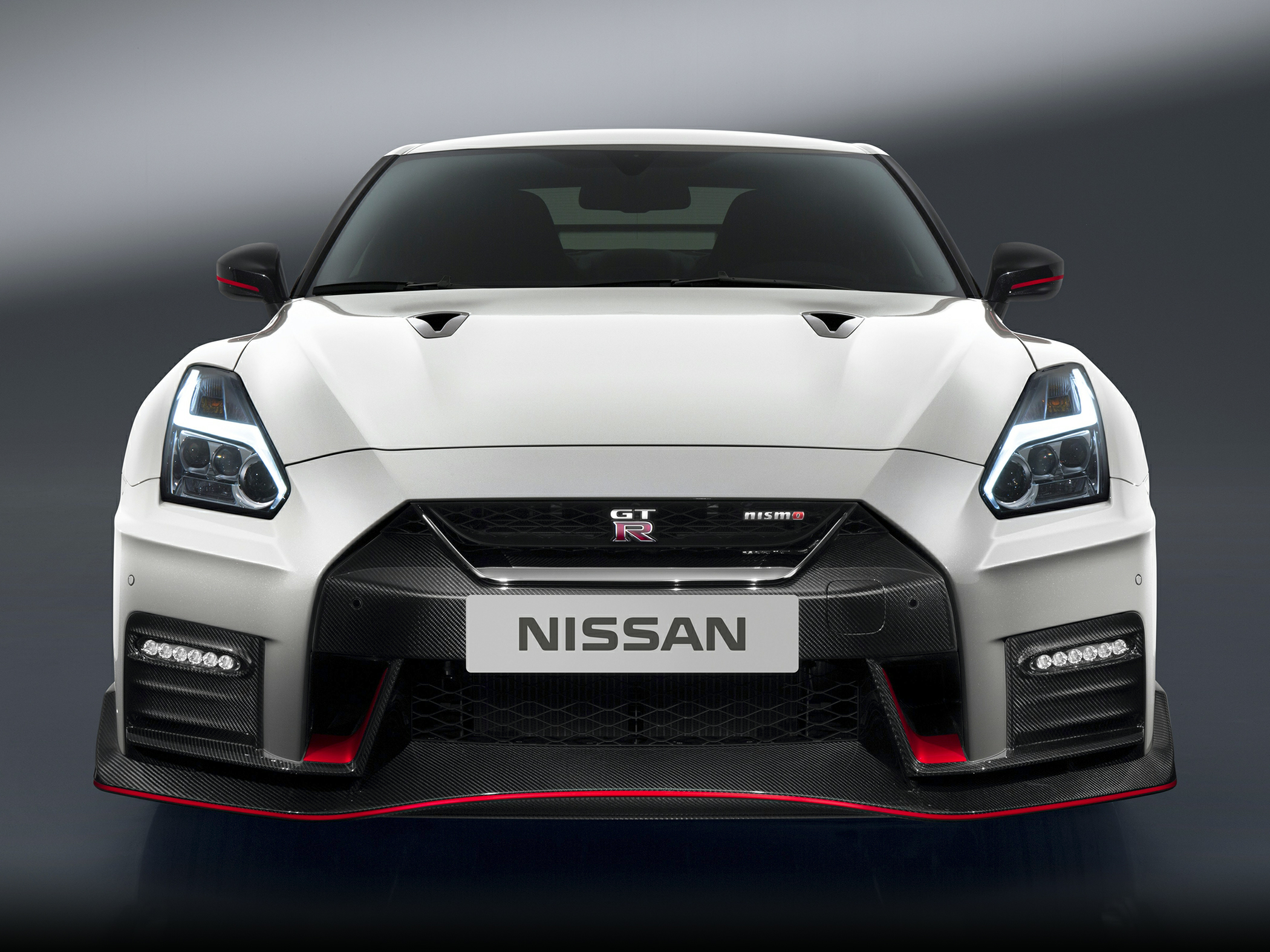 2018 Nissan GT-R