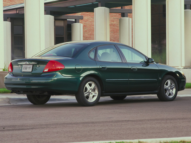 2000 Ford Taurus