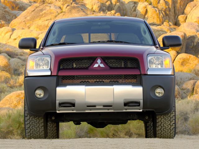 2007 Mitsubishi Raider