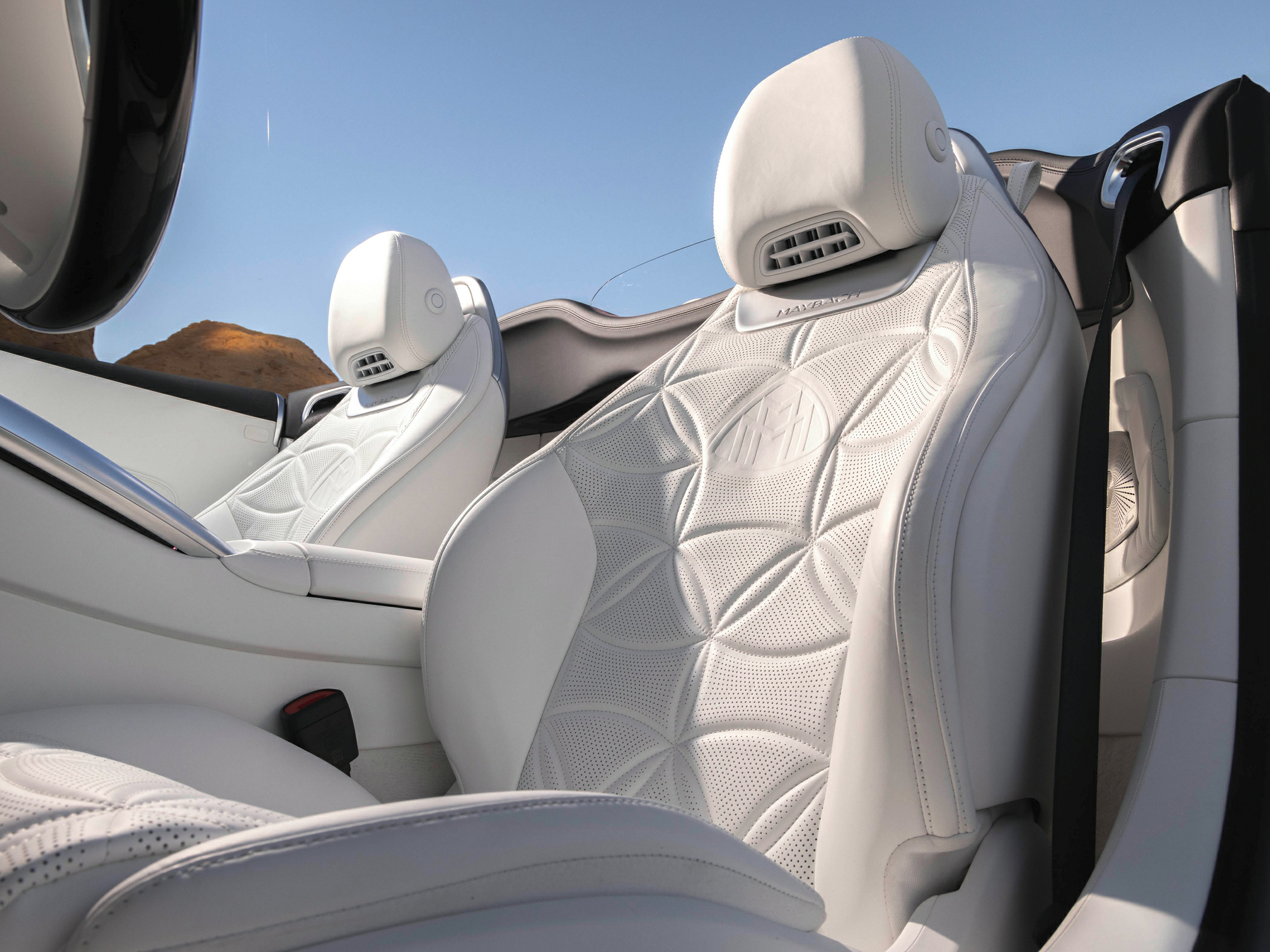 2026 Mercedes-Benz Maybach SL 680 Monogram Series