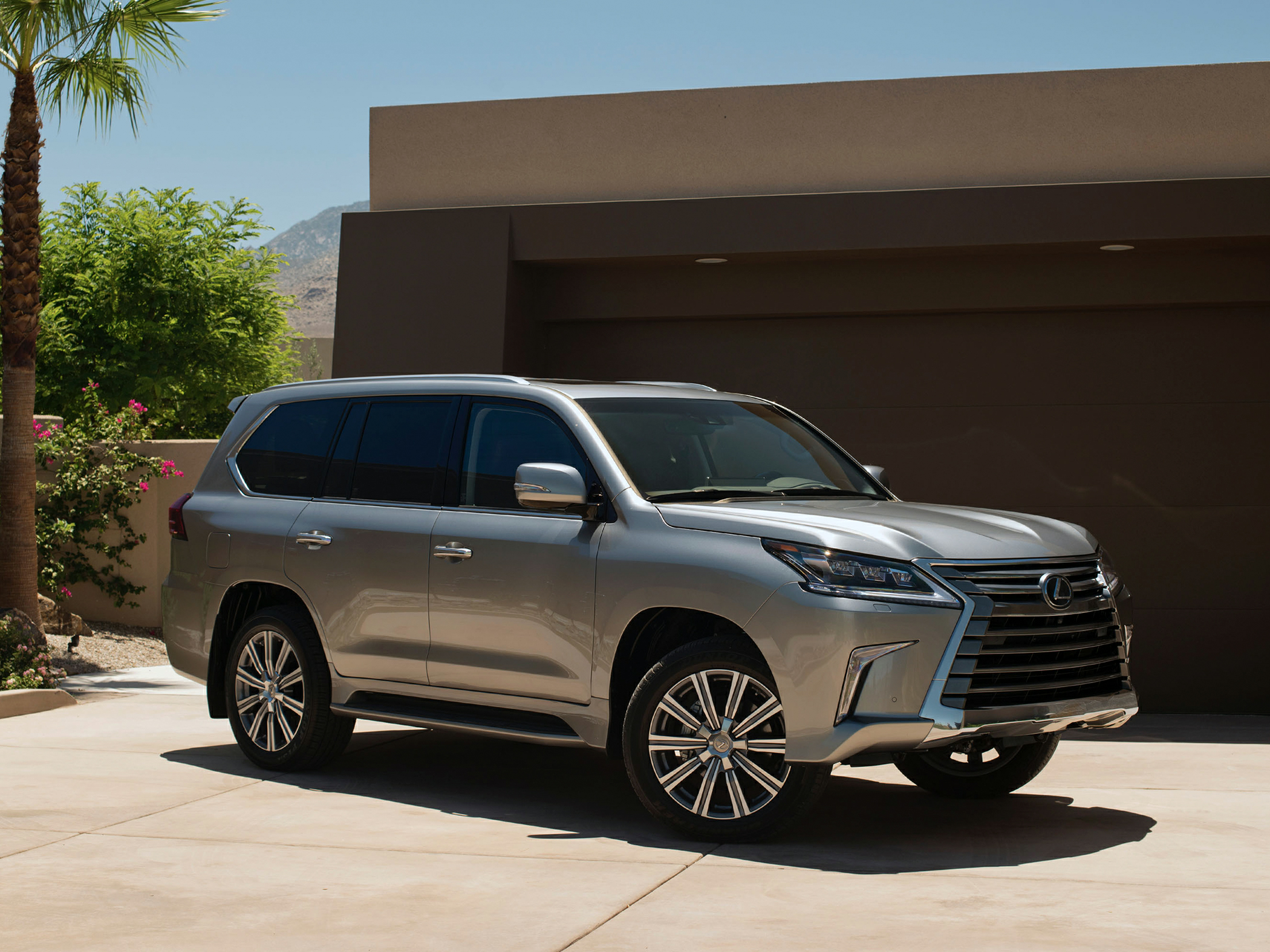 2019 Lexus LX 570