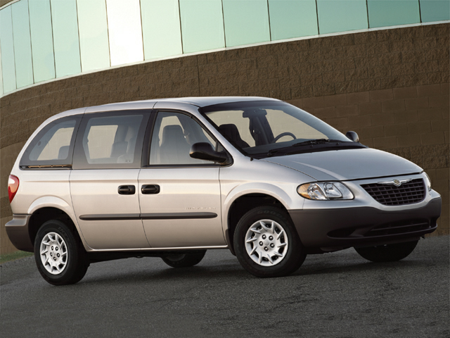 2002 Chrysler Voyager