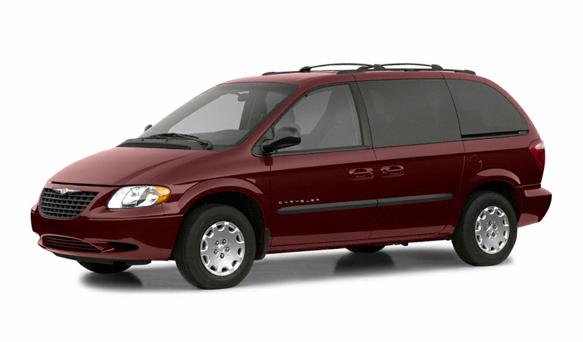 Side view of the 2002 Chrysler Voyager