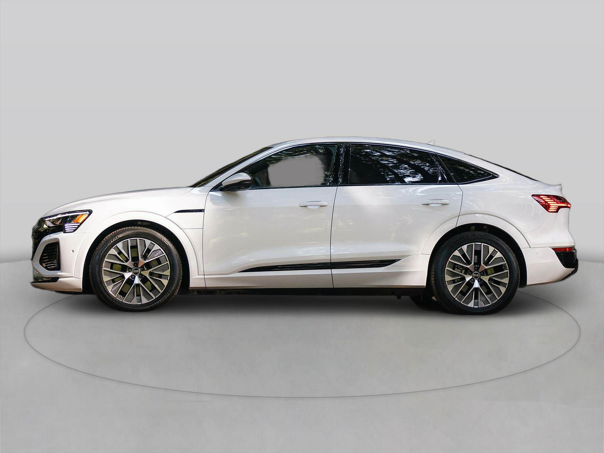 2025 Audi Q8 e-tron Sportback