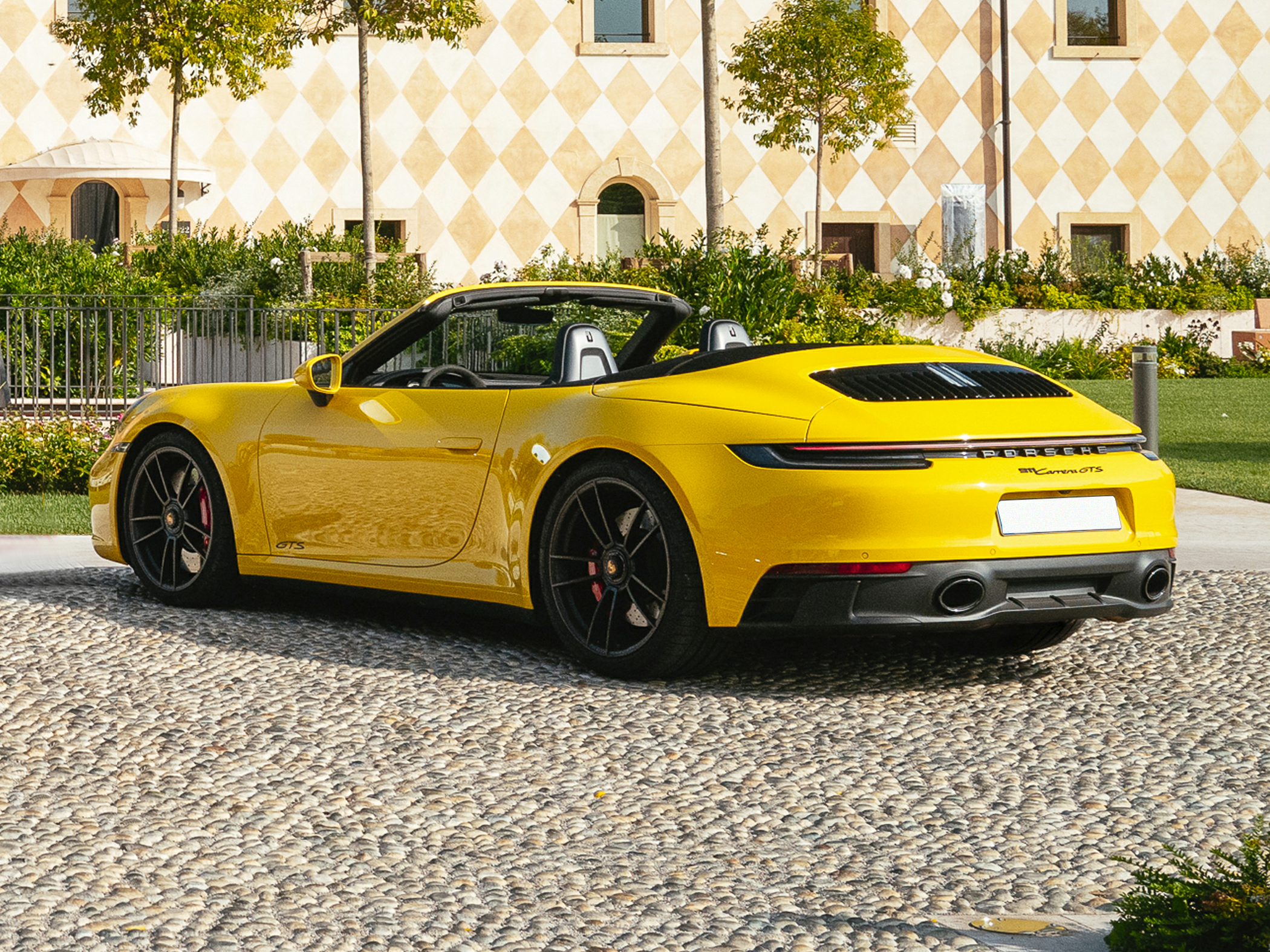 2022 Porsche 911