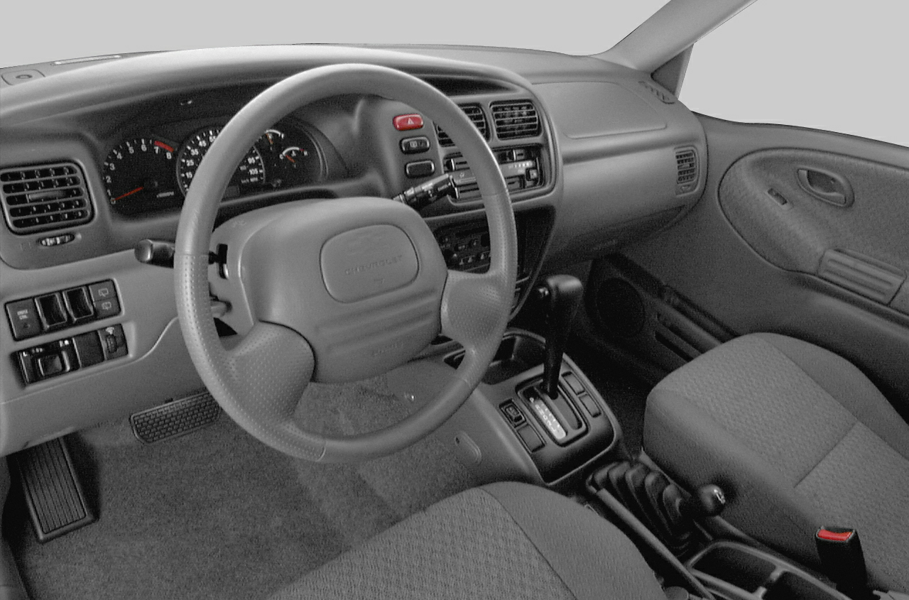 2004 Chevrolet Tracker