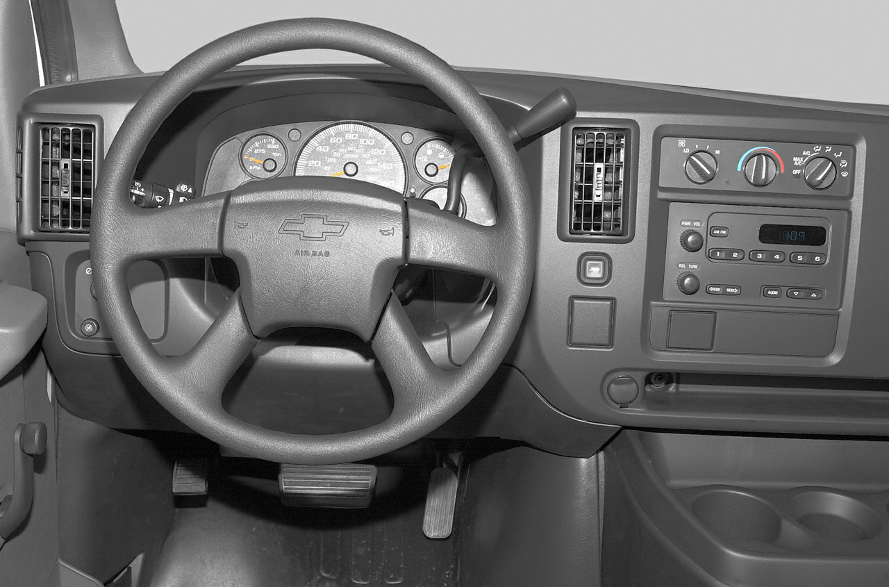2005 Chevrolet Express 3500