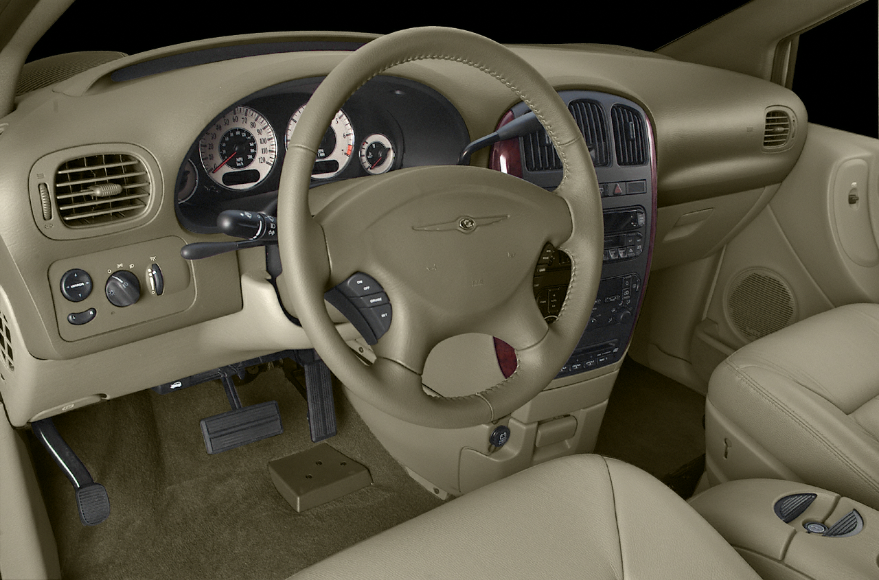 2001 Chrysler Town & Country