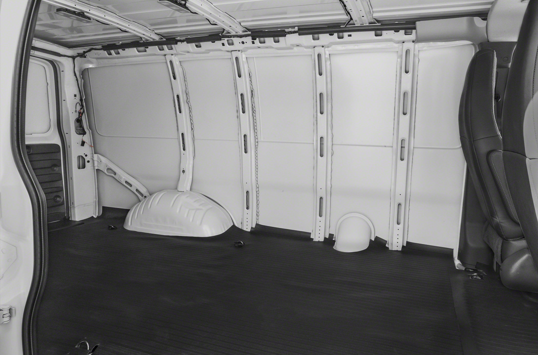 2026 GMC Savana 3500