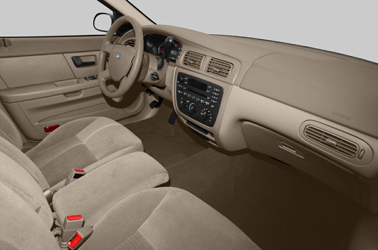 2005 Ford Taurus