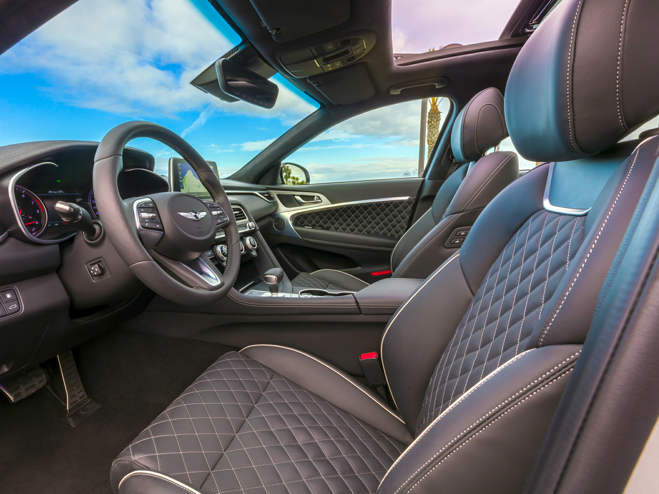 2020 Genesis G70