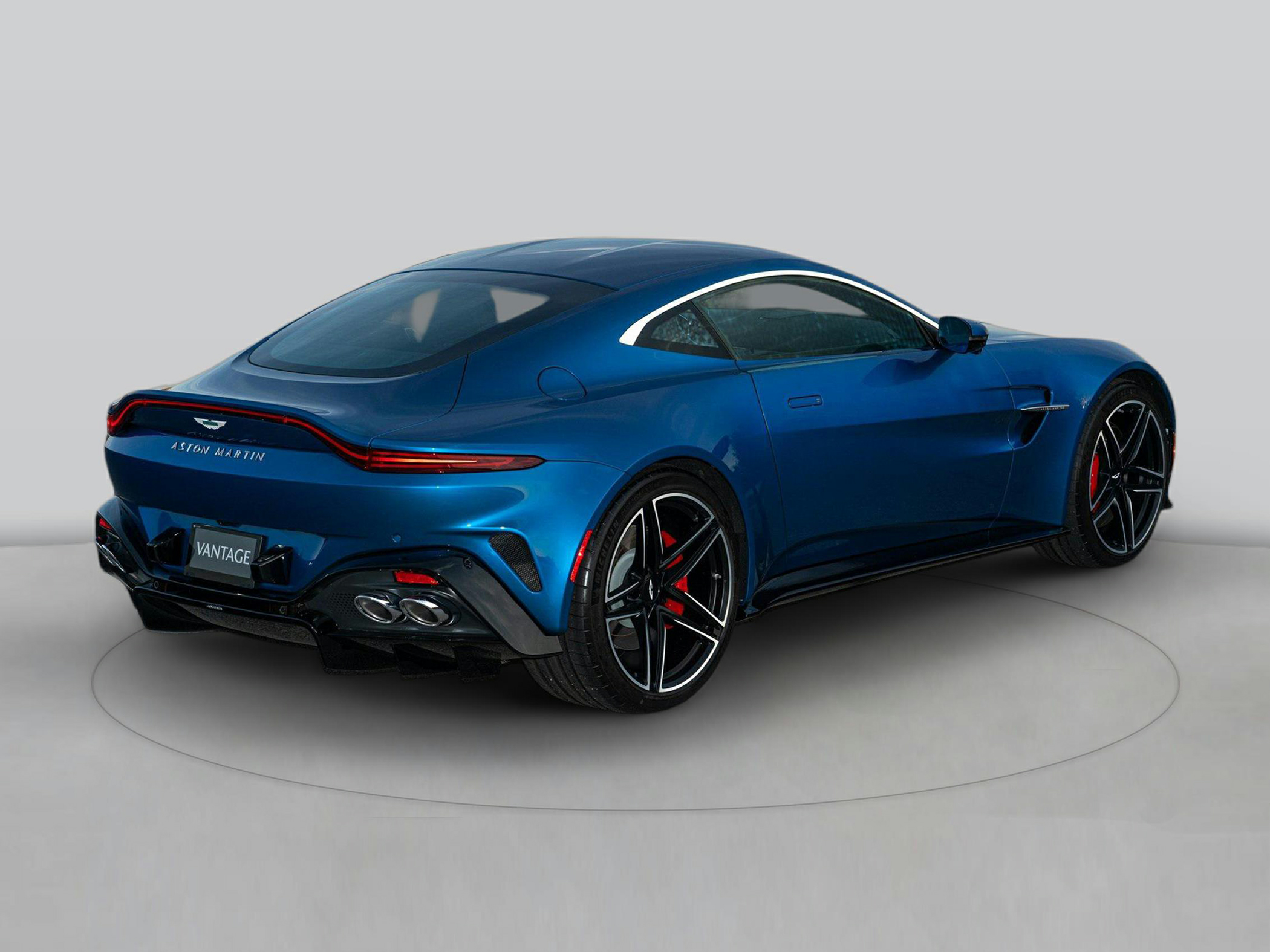 2025 Aston Martin Vantage