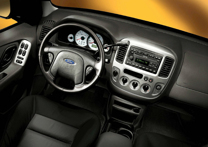 2004 Ford Escape