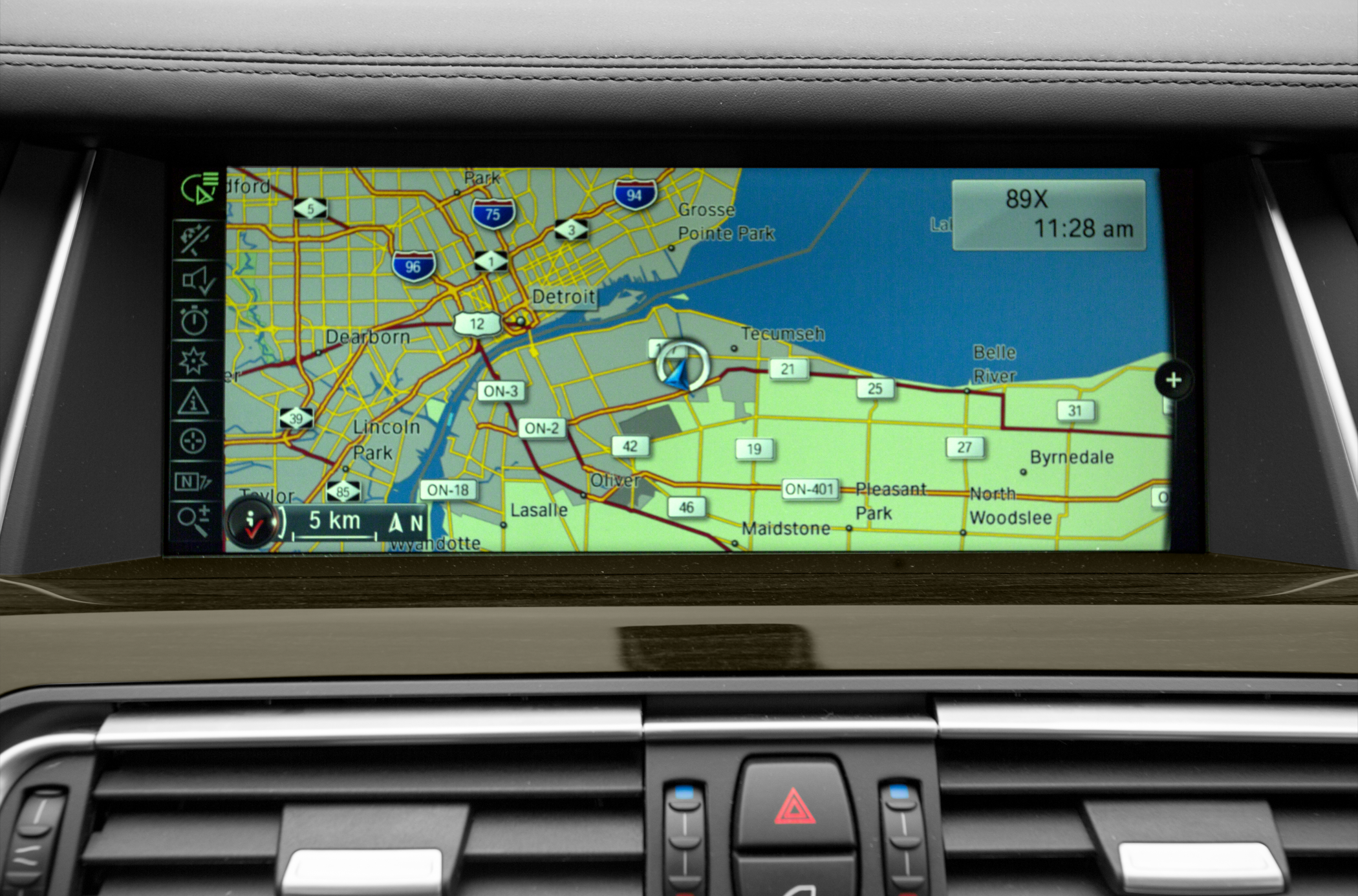 2015 BMW 740
