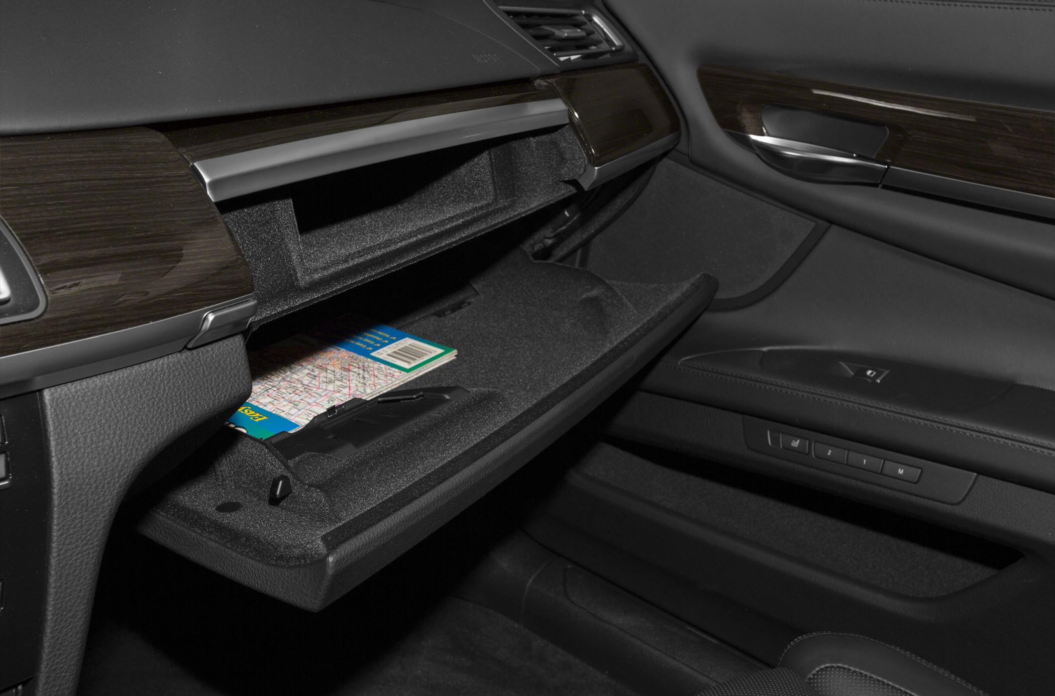 2015 BMW 740