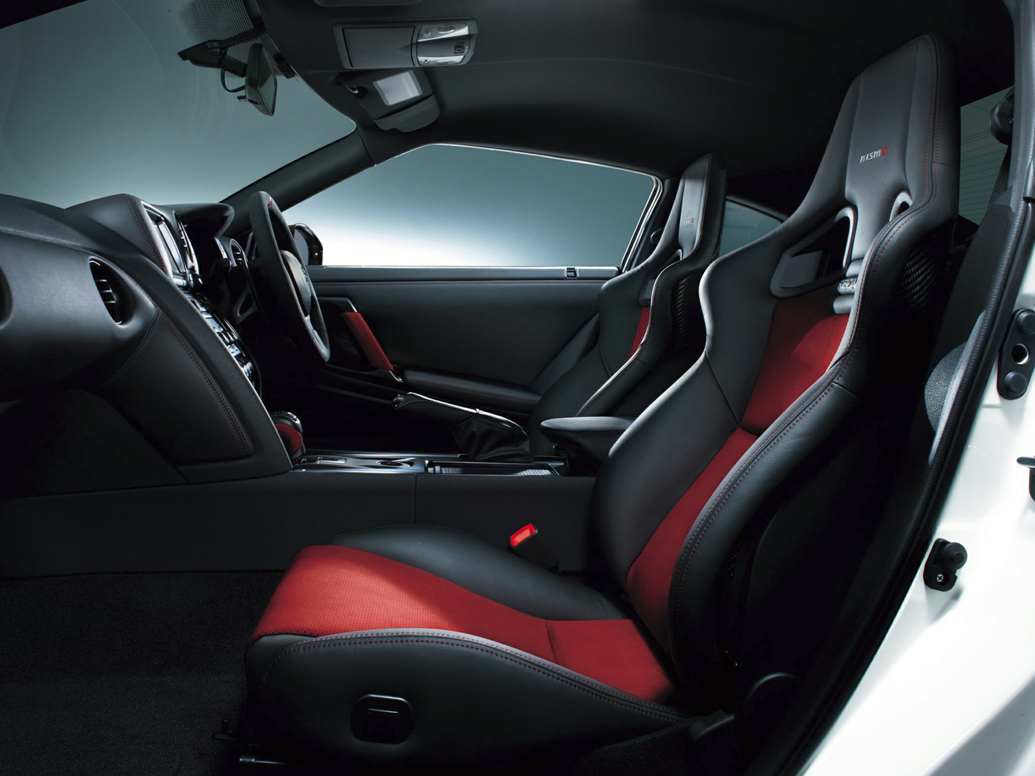 2016 Nissan GT-R