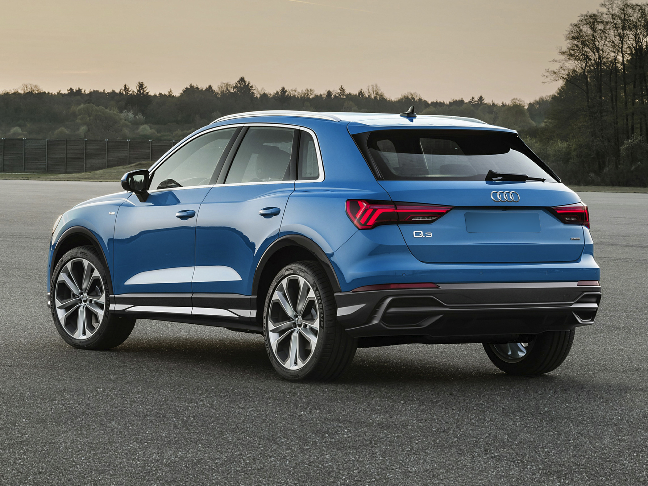 2022 Audi Q3
