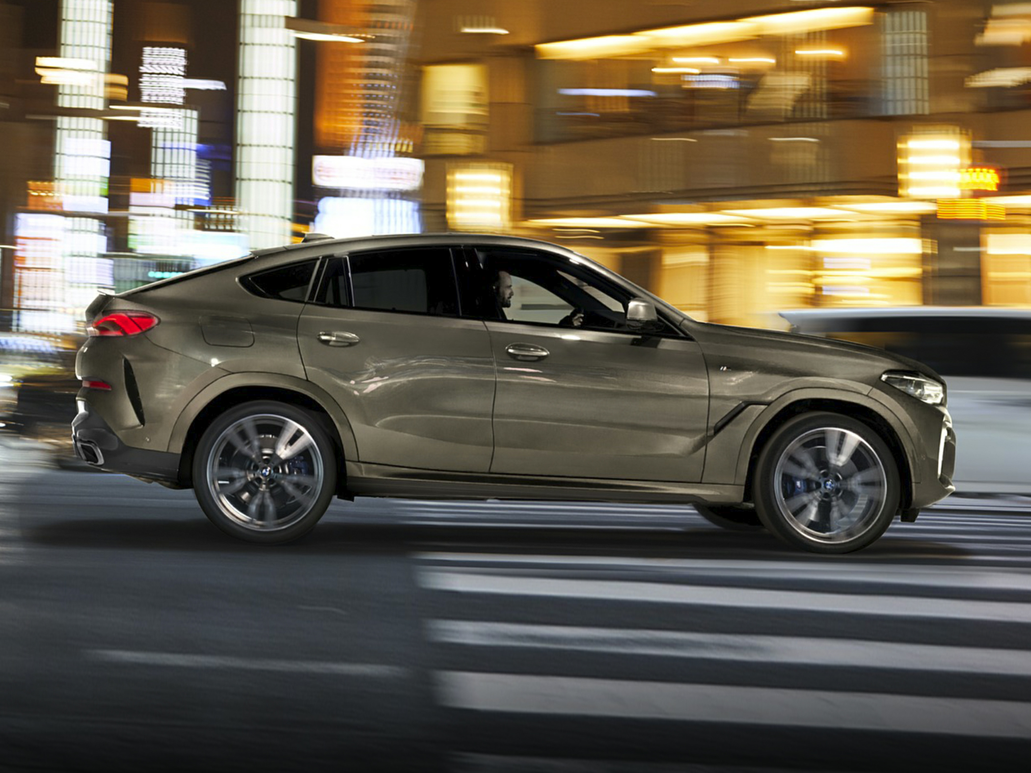 2020 BMW X6