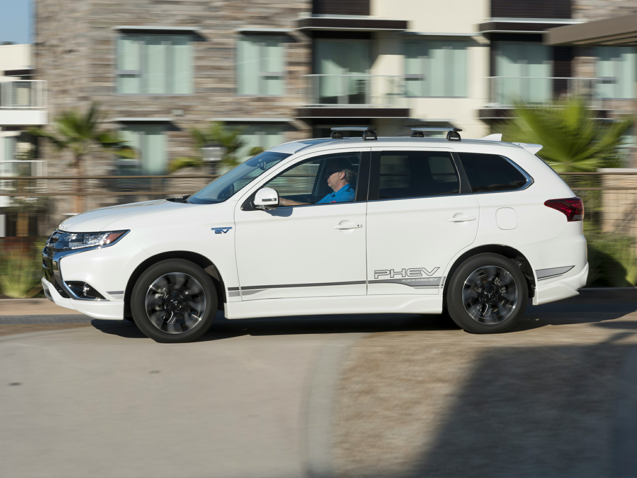2018 Mitsubishi Outlander PHEV