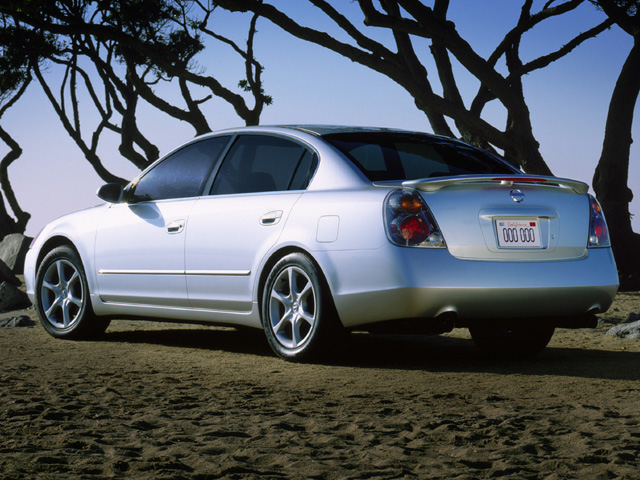 2003 Nissan Altima - Specs, Prices, MPG, Reviews & Photos | Cars.com