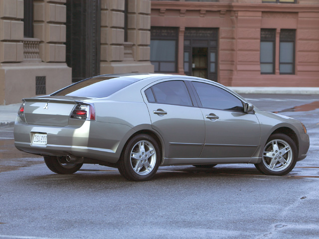 2004 Mitsubishi Galant
