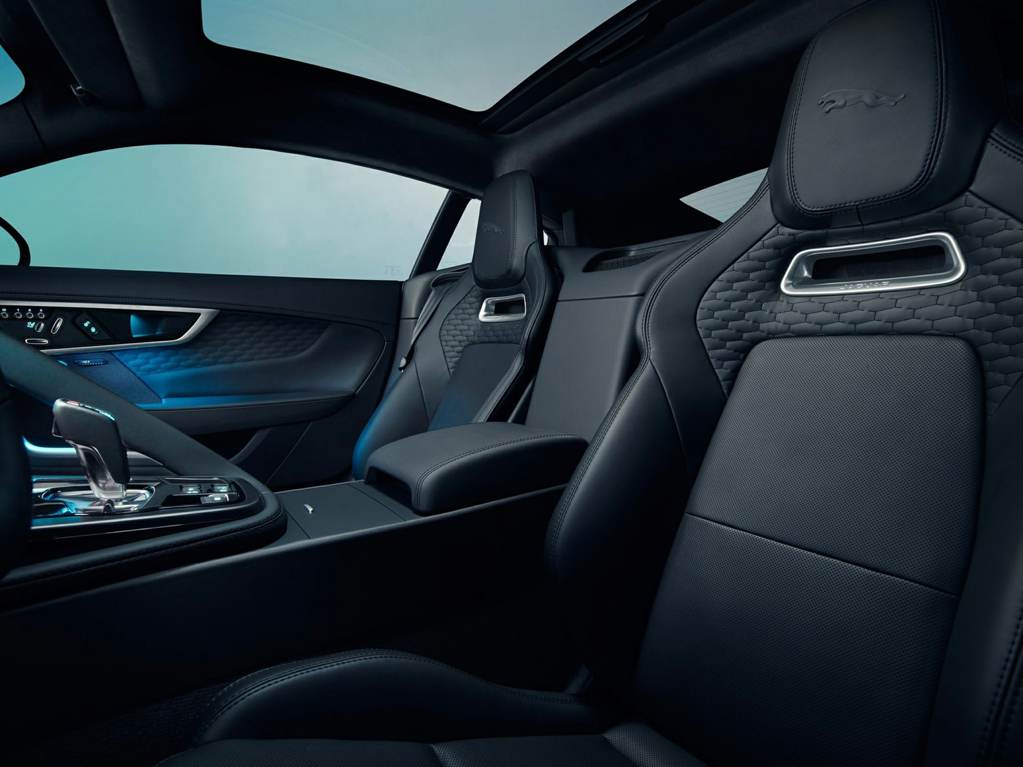 2022 Jaguar F-TYPE