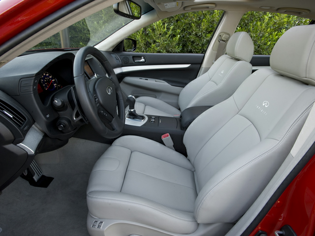 2009 INFINITI G37