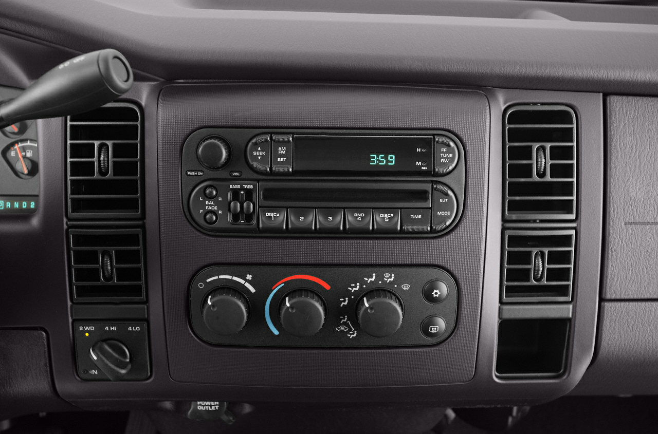 2004 Dodge Dakota