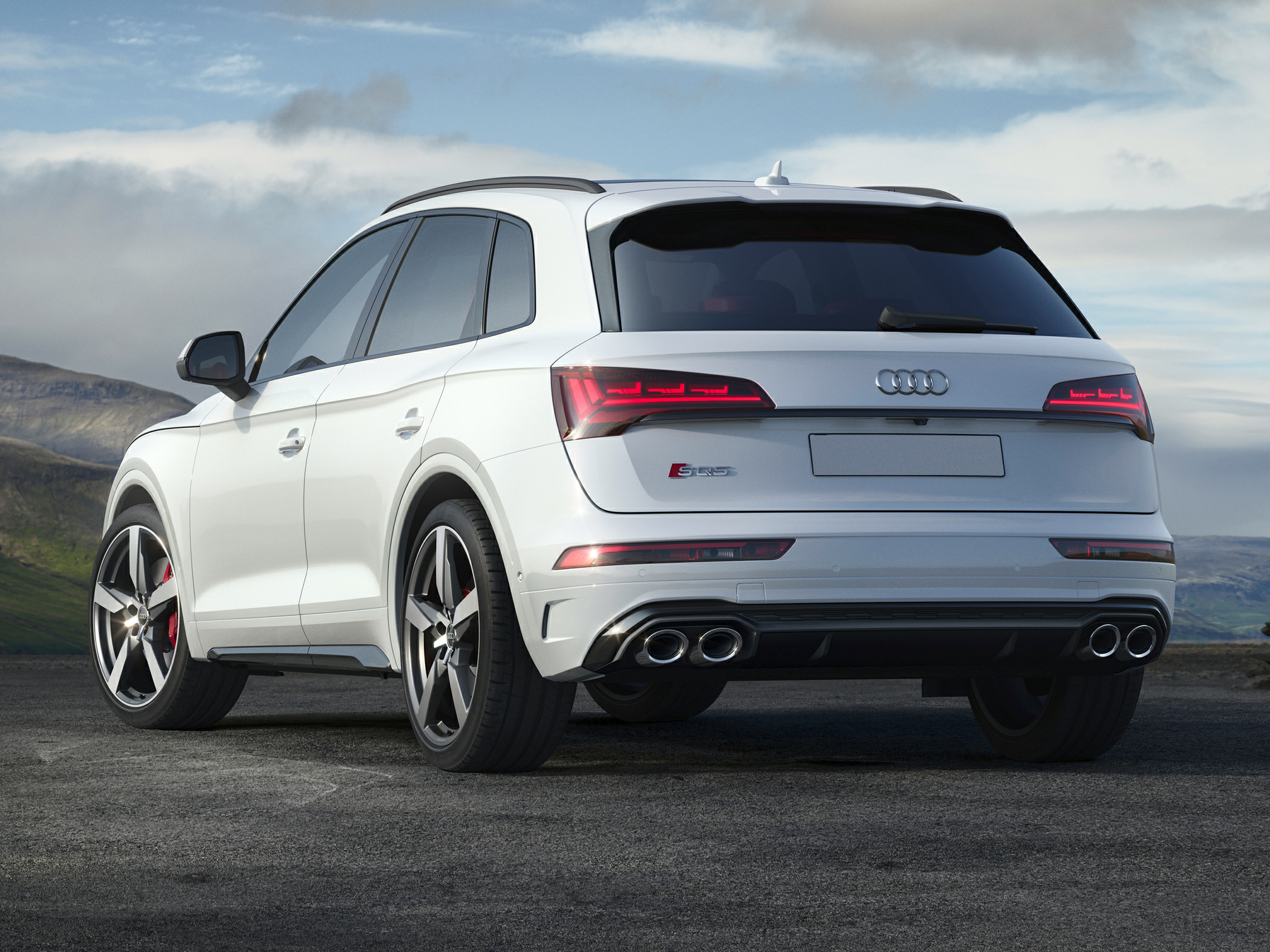 2022 Audi SQ5