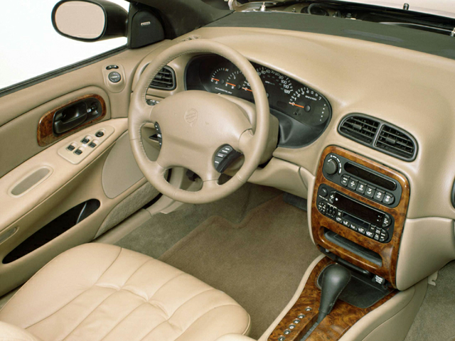 1999 Chrysler Town & Country