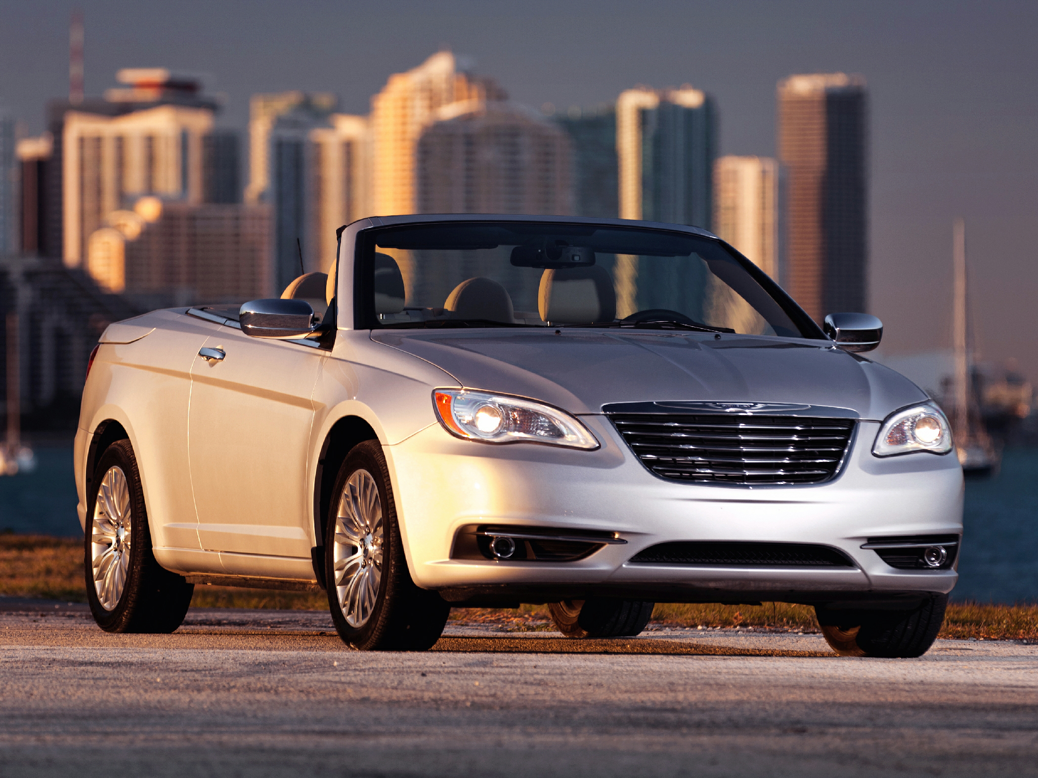 2014 Chrysler 200