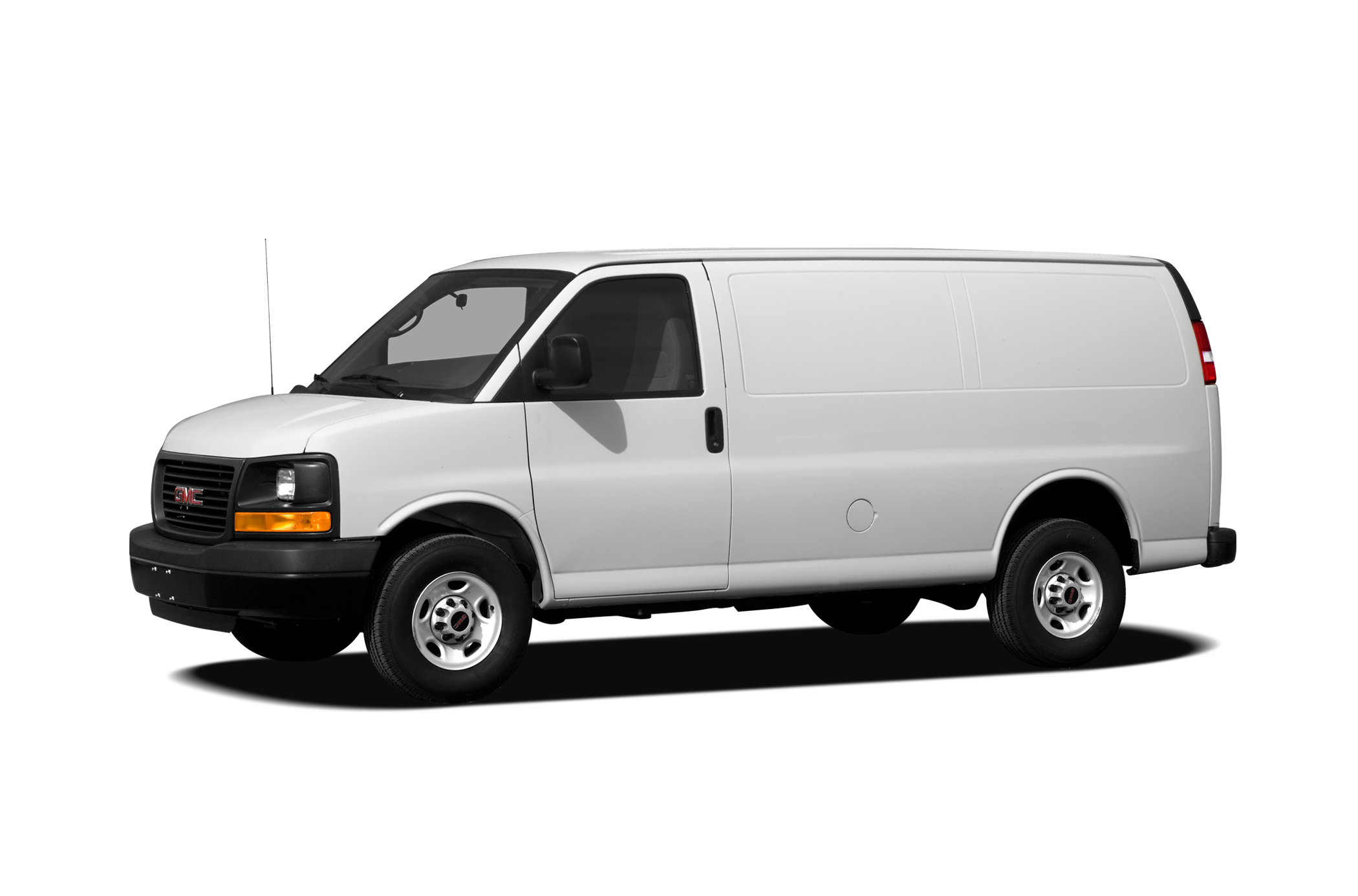 Difference between gmc savana and hot sale chevy express