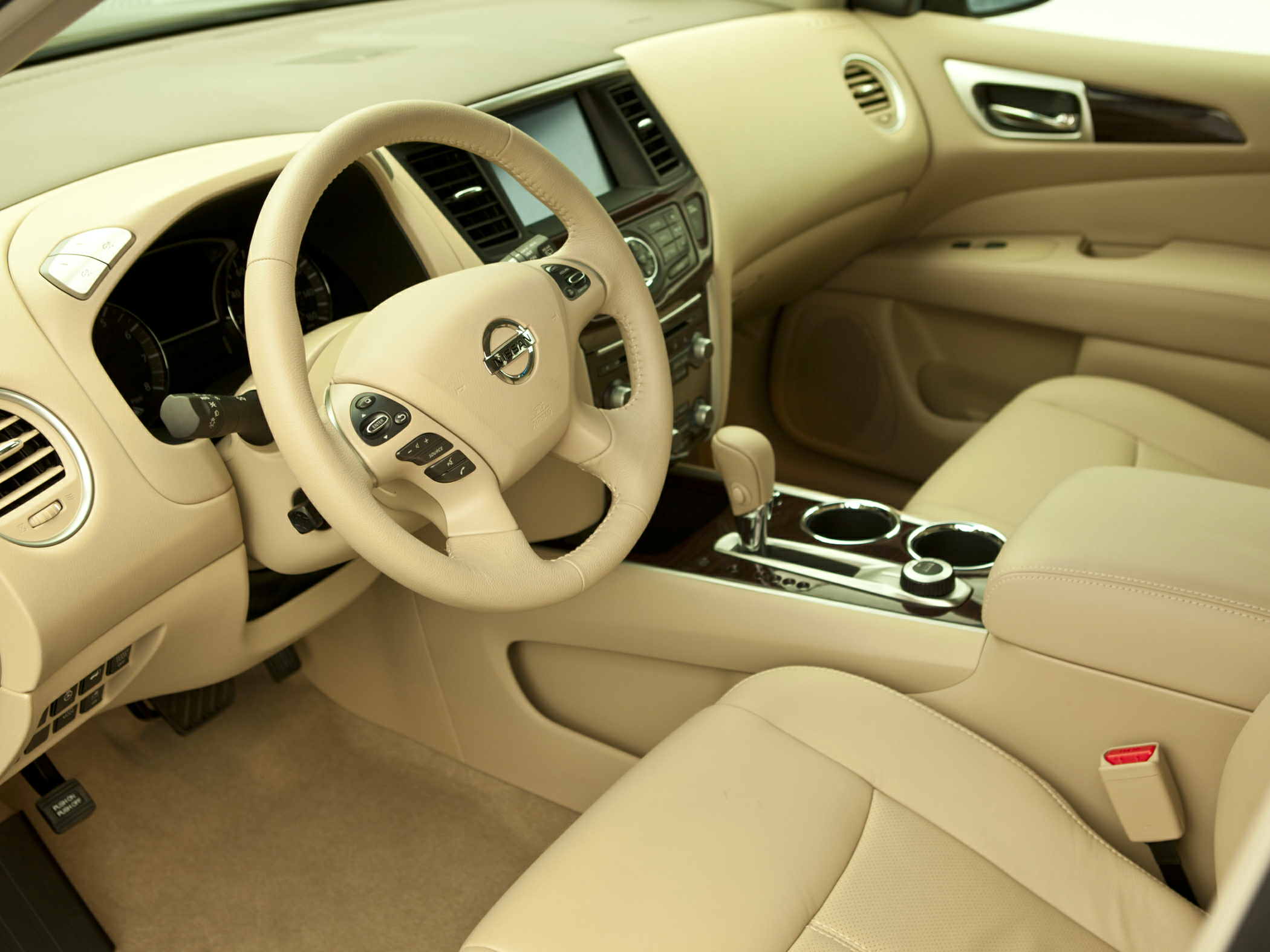 2014 Nissan Pathfinder Hybrid