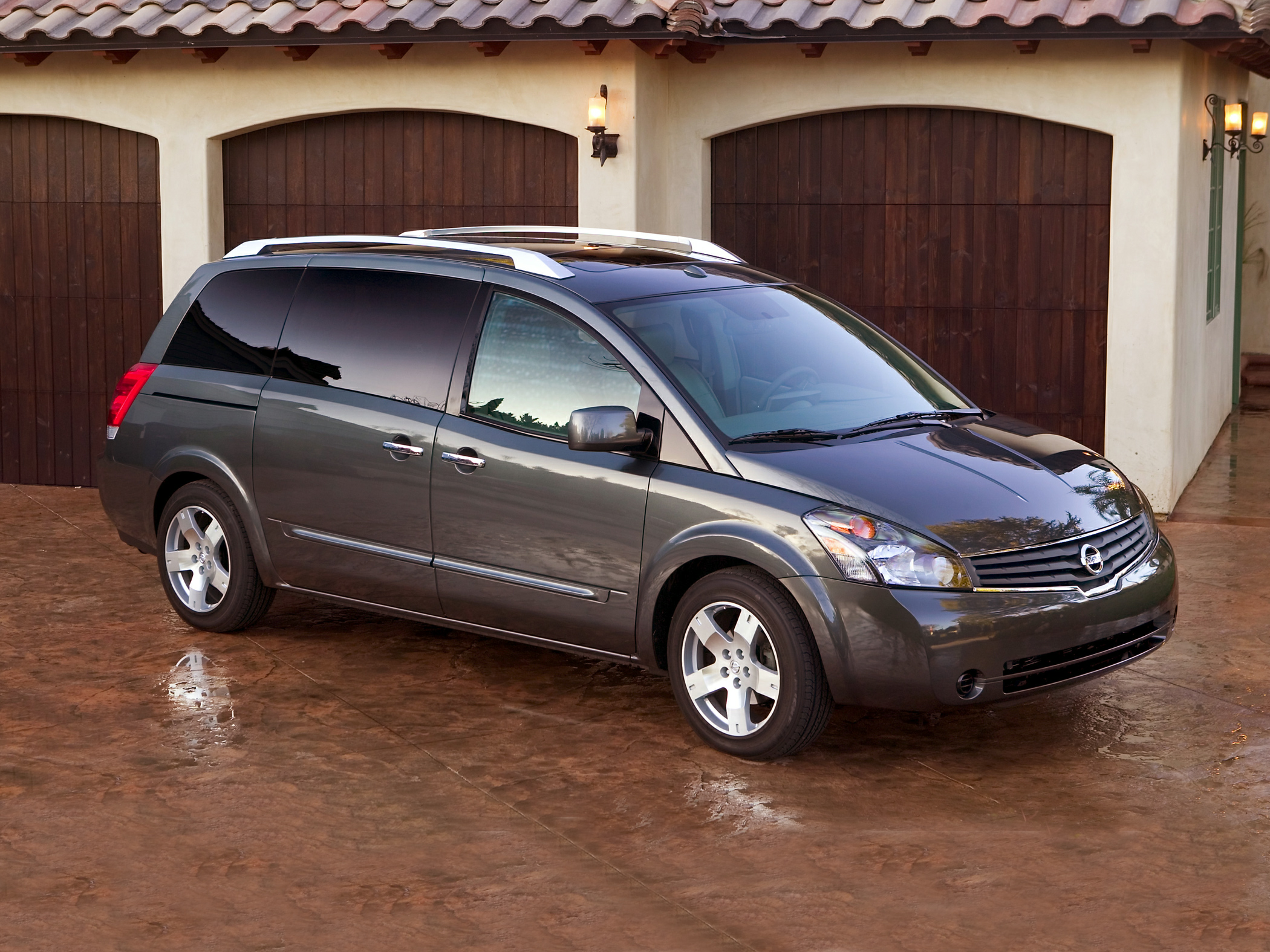 2008 nissan sale minivan