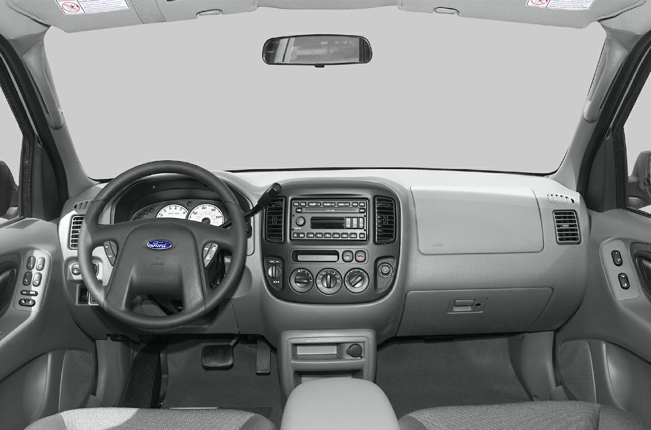 2003 Ford Escape