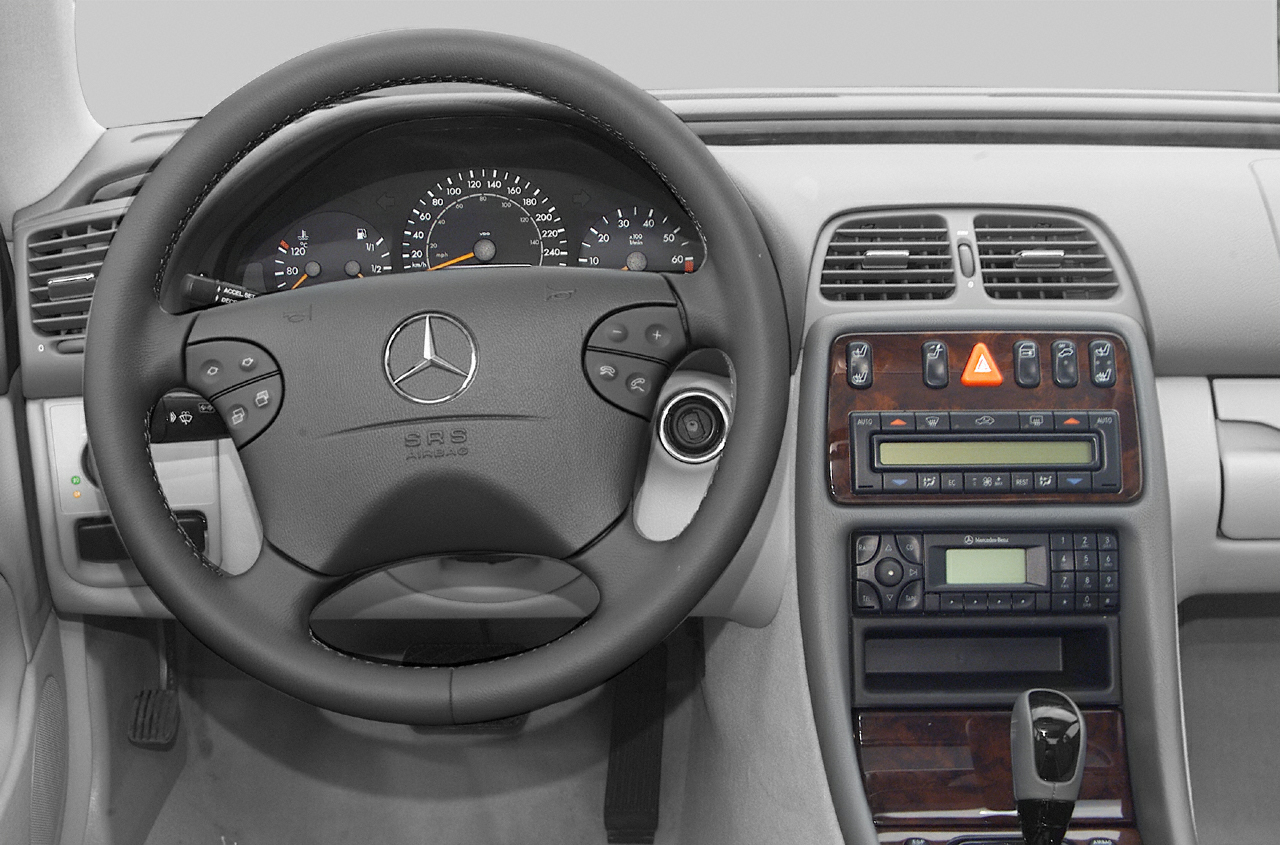 2002 Mercedes-Benz CLK-Class