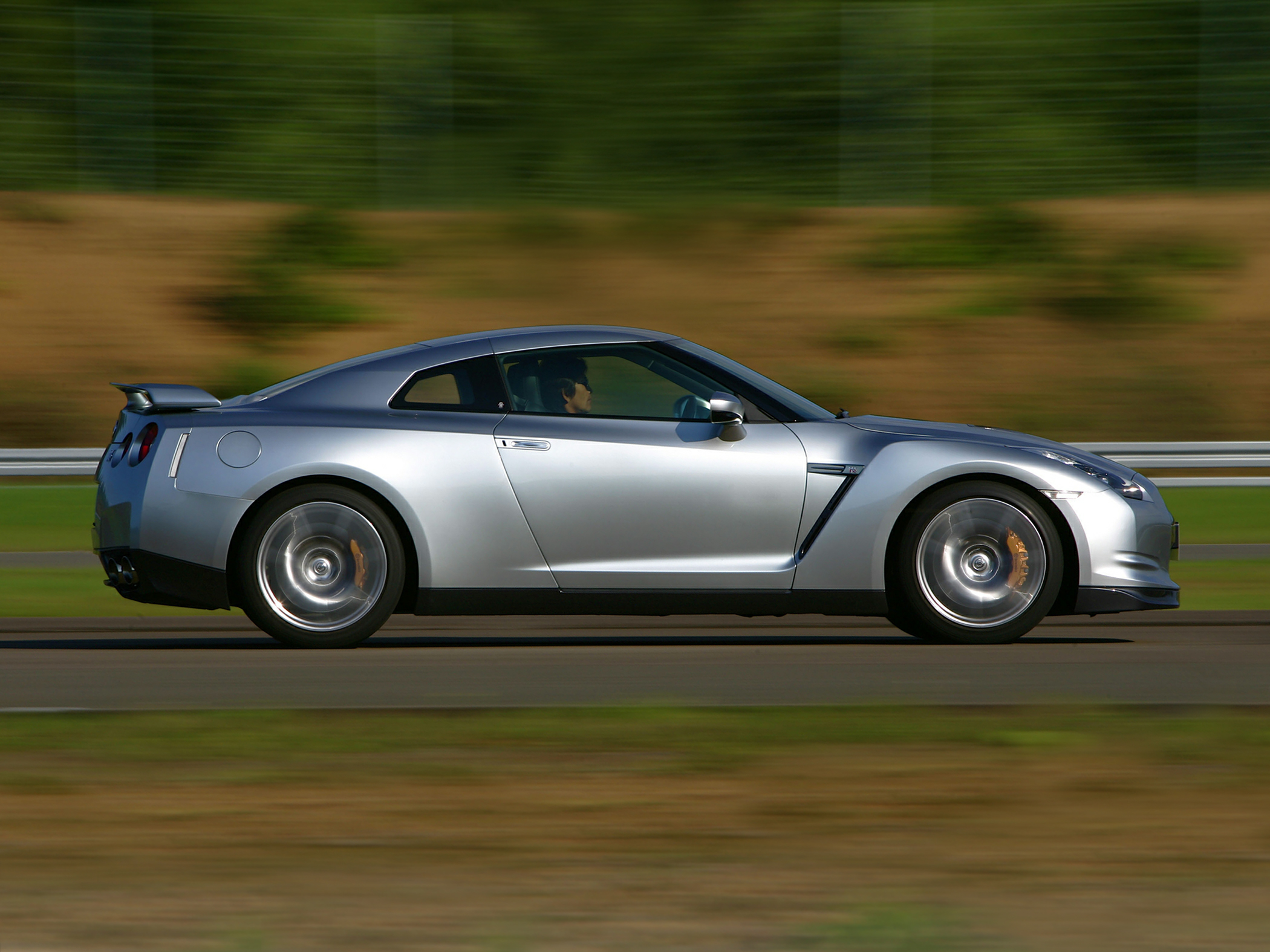 2010 Nissan GT-R