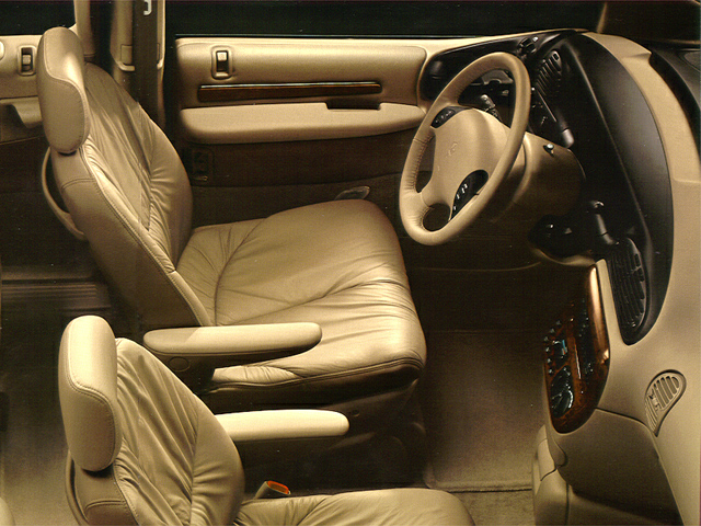 1998 Chrysler Town & Country