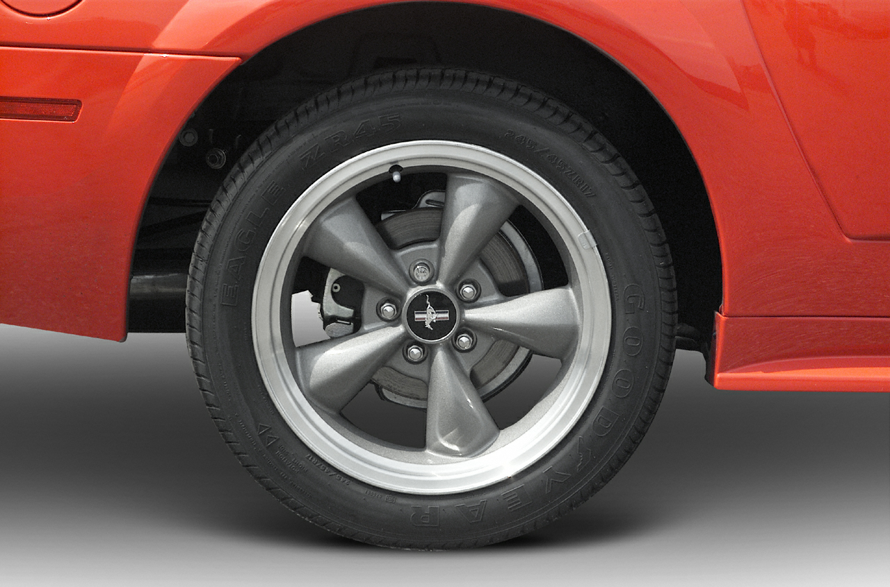 2002 Ford Mustang